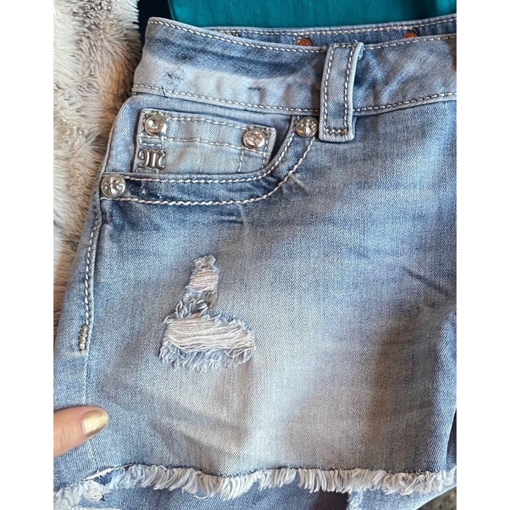 MissMe embellished shorts 27 - Picture 6 of 6